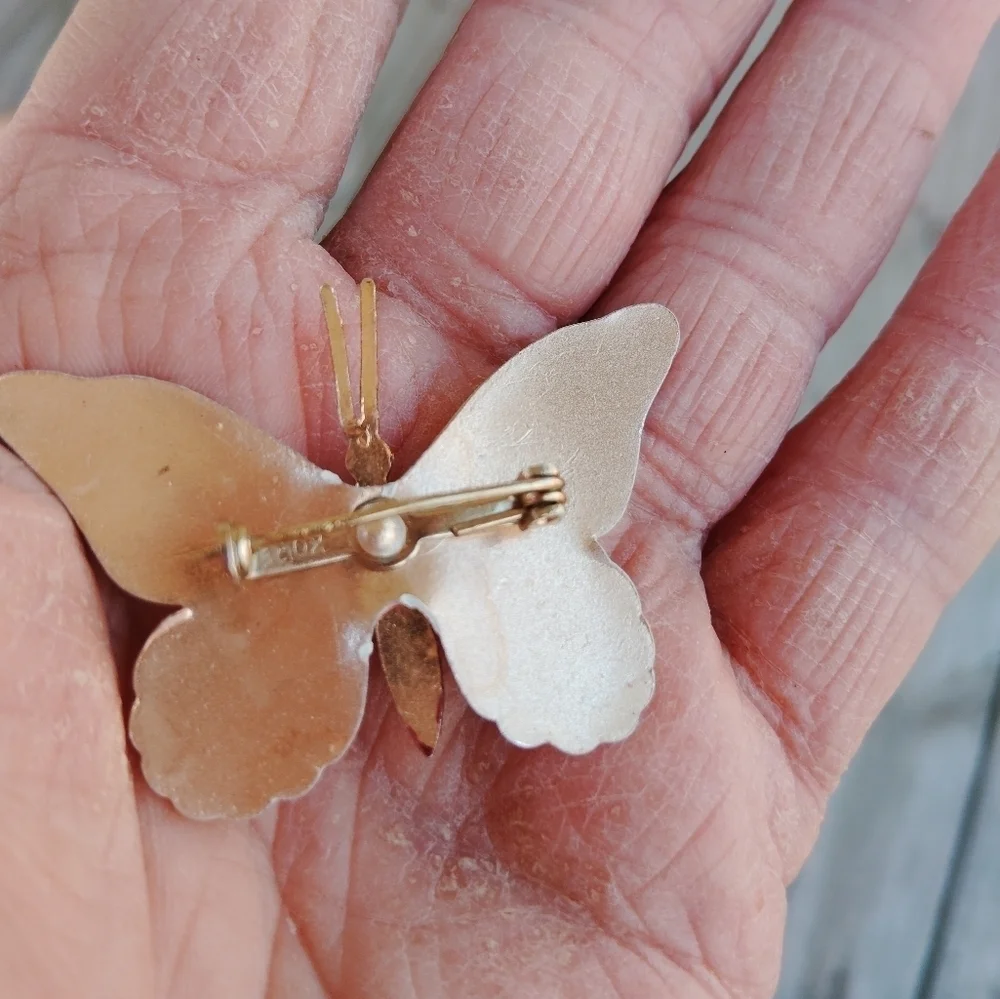 Women's Hand Painted Vintage Butterfly Brooch Made in Korea - Picture 7 of 9